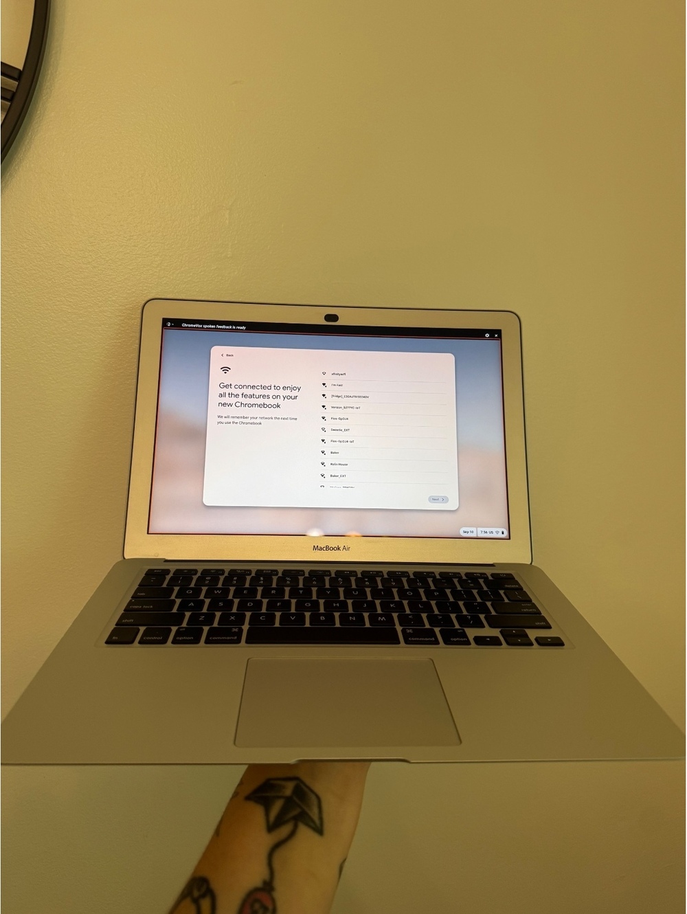 Apple MacBook Air 13” A1466 2013 Laptop w/ Charger – ChromeOS Installed – Works